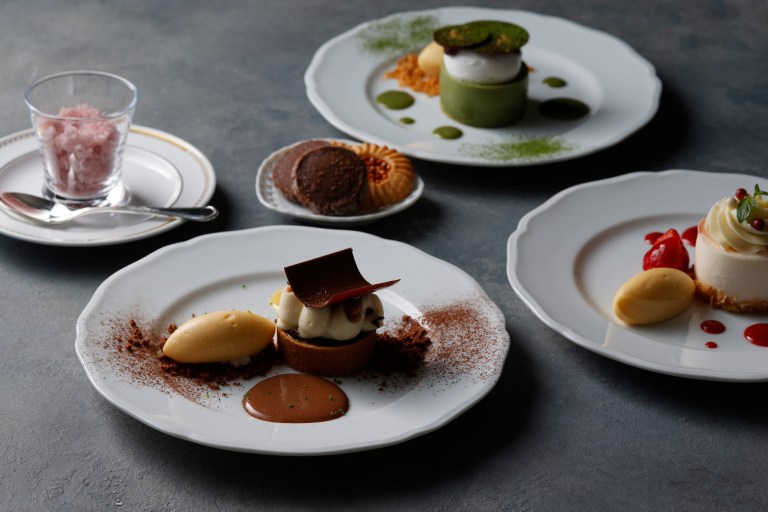 ホテルスイーツプレゼント